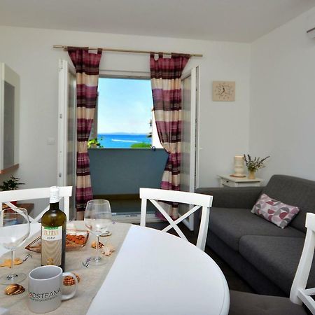 M & M Apartment Podstrana Luaran gambar