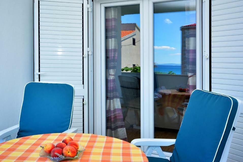 M & M Apartment Podstrana Luaran gambar