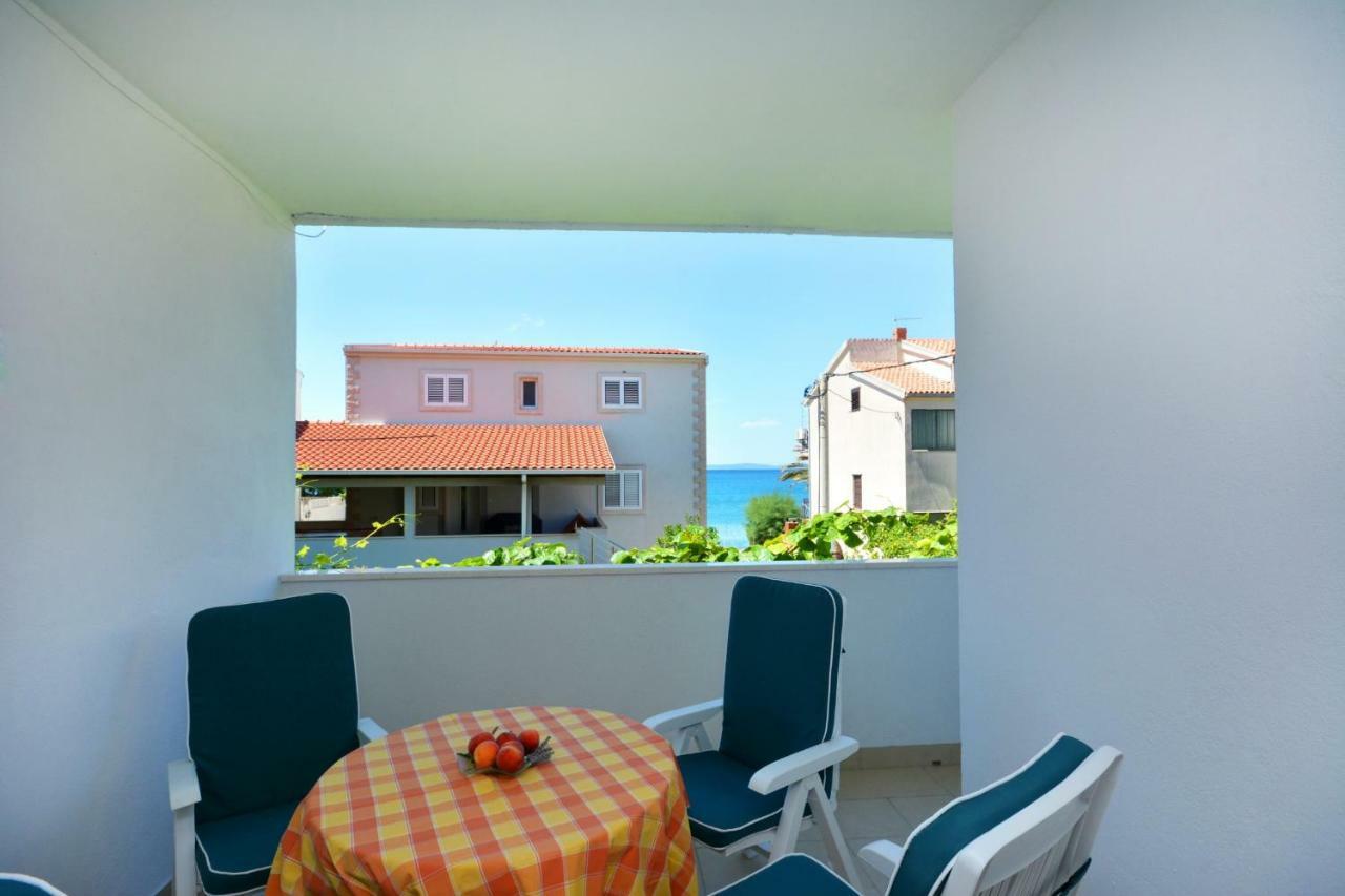 M & M Apartment Podstrana Luaran gambar